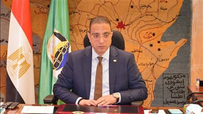 محافظ الجيزة يُصدر حركة تكليفات جديدة لرؤساء المراكز والمدن والأحياء لتعزيز كفاءة العمل التنفيذي