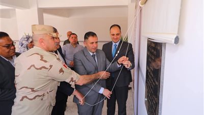 محافظ دمياط يفتتح مدرسة كفر سعد التجارية بعد تطوير 36 فصلًا