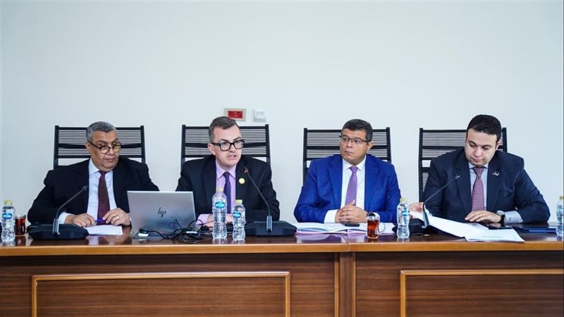 وزير التخطيط والتنمية الاقتصادية