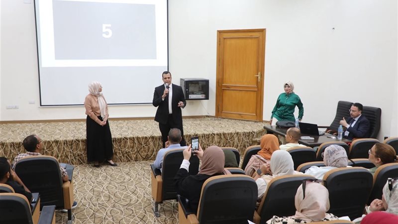 جانب من المحاضرات 