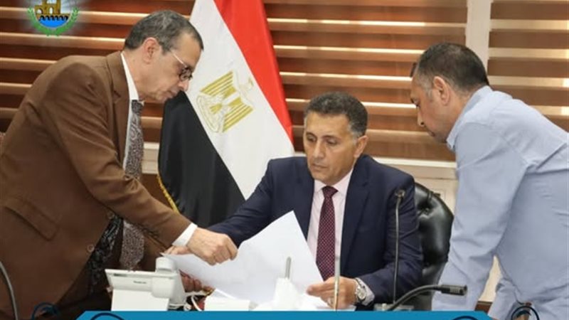 الدكتور المهندس حسام عبد الفتاح محافظ القليوبية 