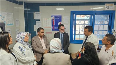 زيارة السفير الكندي ووفد منظمة إنقاذ الطفل للوحدة الصحية بقرية أولاد إبراهيم بأسيوط 