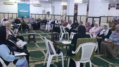 الأوقاف توسع نشاط الواعظات بـ 89 درسًا منهجيًّا و26 قافلة دعوية