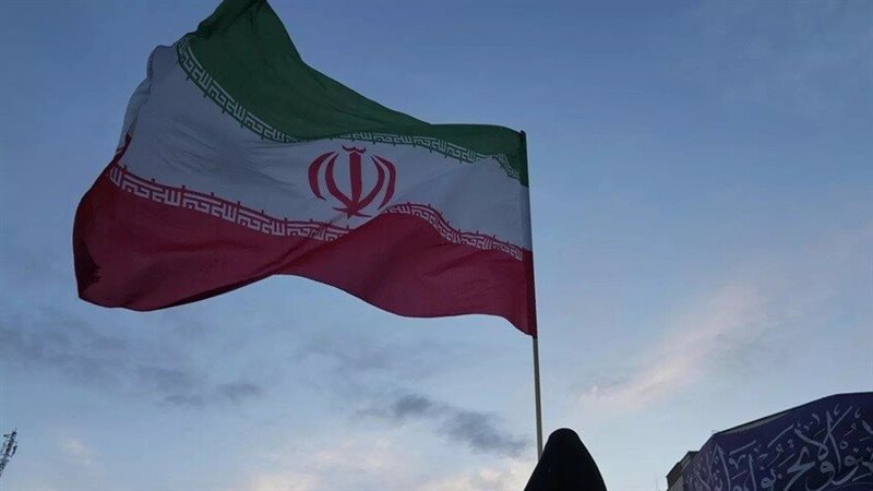 إيران 