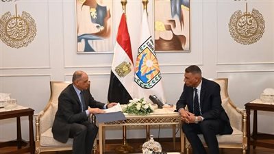 محافظ جنوب سيناء يعتمد لجنة شيوخ القبائل بحضور مدير الأمن