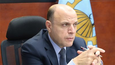 محافظ الغربية يتابع تشغيل مركز خدمات مصر ويوجه بإزالة معوقات التشغيل سريعًا