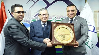 تنسيقية الأحزاب تبحث مع حزب المؤتمر رؤى تعديل «الأحوال الشخصية» و«الإدارة المحلية»