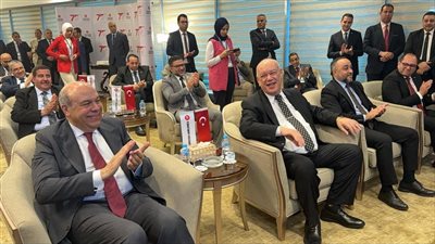 75 عامًا من الرحلات.. وزير الطيران يحتفل بمرور عقود التعاون بين مصر وتركيا