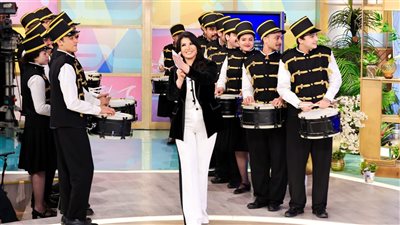 غناء وبهجة وألعاب وكوميديا في لقاء منى الشاذلي مع أبطال 