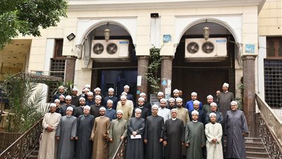 الأوقاف تُسيّر قافلة دعوية موسعة إلى أحياء عين شمس والمرج لنشر الوعي