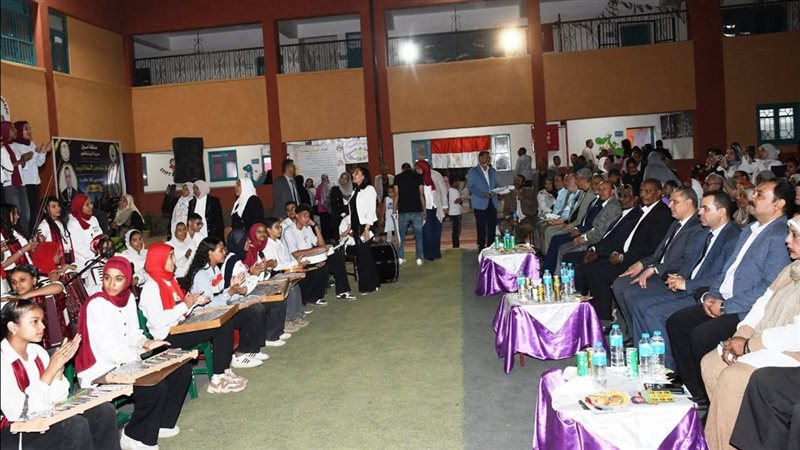 معرض الأنشطة التربوية والطلابية بأسوان 