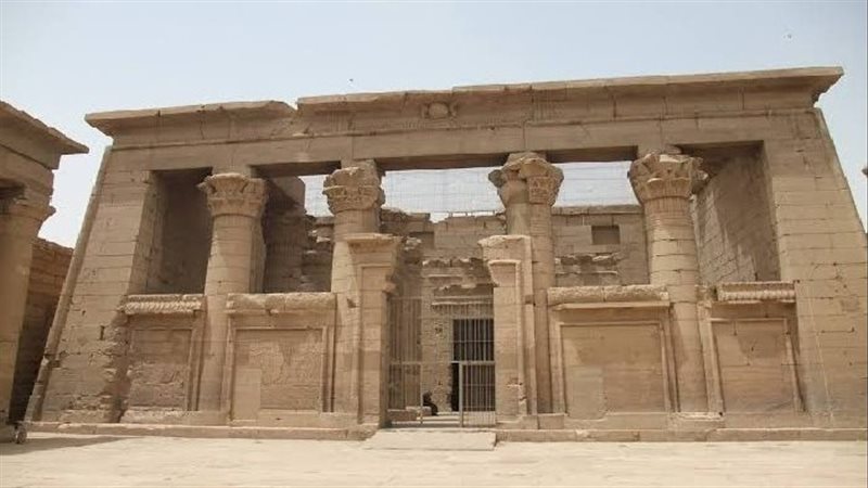 جانب من المعبد 