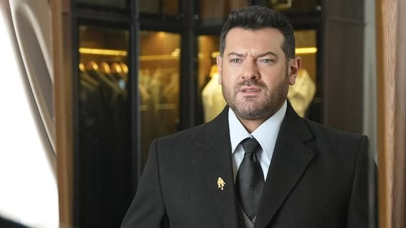 عمرو يوسف