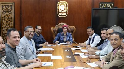 جامعة الأقصر تواصل تطوير منظومتها الرقمية باجتماعات شؤون التعليم والطلاب والدراسات العليا 