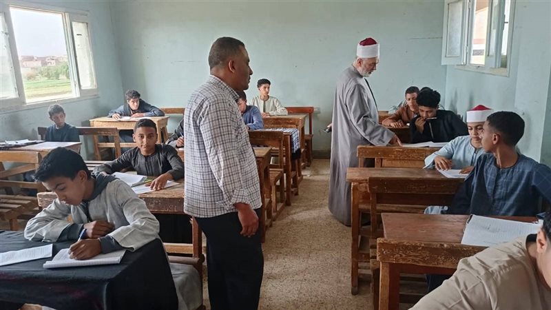 جانب من الامتحانات 
