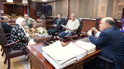 محافظ الغربية يلتقي المواطنين مباشرة لبحث الشكاوى وتسريع الاستجابة وتحسين الخدمات