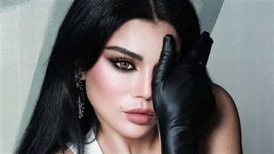 هيفاء وهبي تطرح الـDeezer الثاني لأغنيتها الجديدة «شو المطلوب»