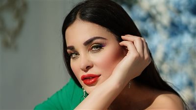 دومينيك حوراني تشعل الساحة بأغنية جديدة بعنوان «أبو بصلة»