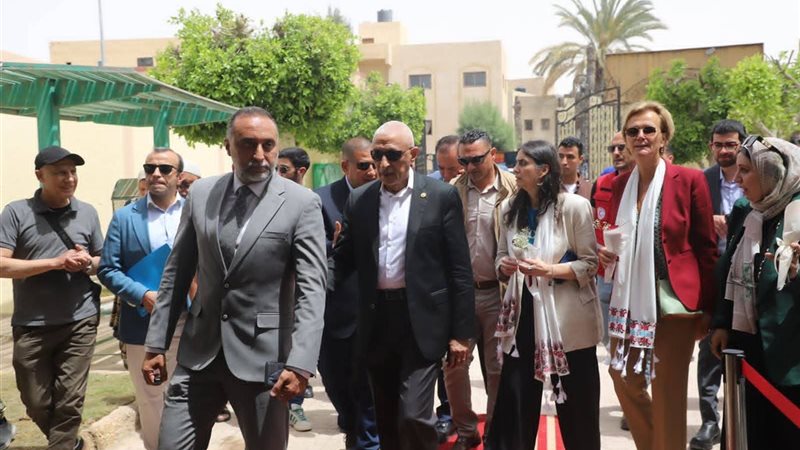 جانب من الزيارة