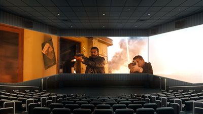 فيلم «سفن دوجز» يدخل التاريخ كأول فيلم عربي بتقنية ScreenX 