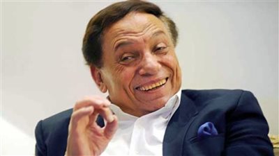 ممدوح موسى يعلن تفاصيل برنامج “صندوق الذكريات” عن عادل إمام