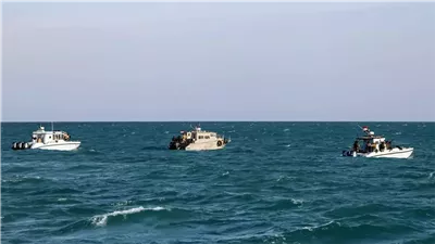 إيران تتحرك في باب المندب.. واتهامات بتفعيل “خطة الكماشة” البحرية