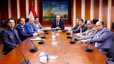 الوطنية للإعلام تعقد اجتماعا للوقوف علي تجهيزات مسرح ماسبيرو