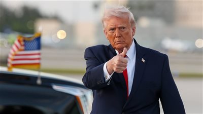 مستشار خامنئي: ترامب يواجه أزمة بين التصعيد ضد إيران وضغوط الداخل الأمريكي
