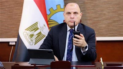 محافظ الغربية يقود حملات مكثفة لإزالة بؤر القمامة ورفع 520 طن مخلفات