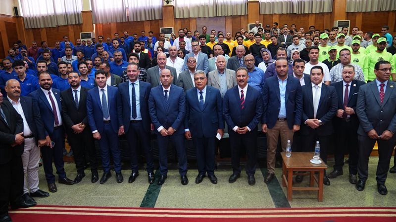 وزير العمل