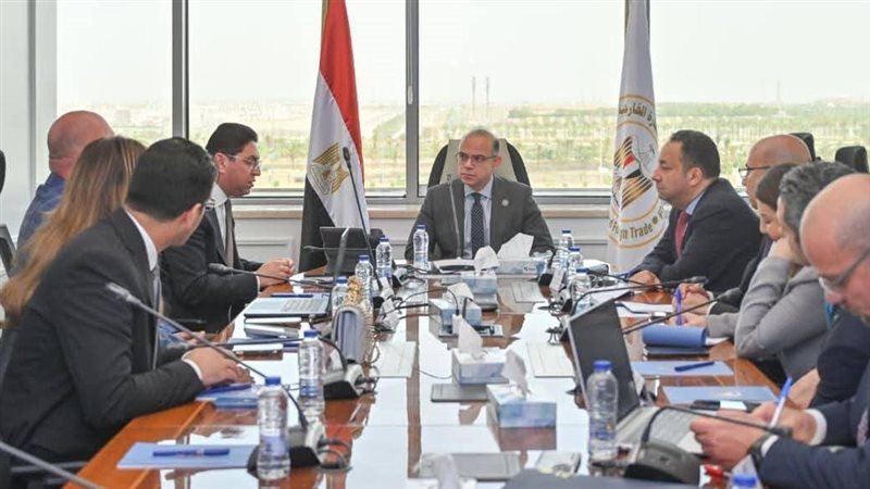 وزير الاستثمار