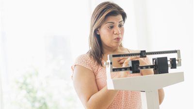 سلاح غذائي سري ينقذ النساء.. نظام ذكي يقهر زيادة الوزن في 