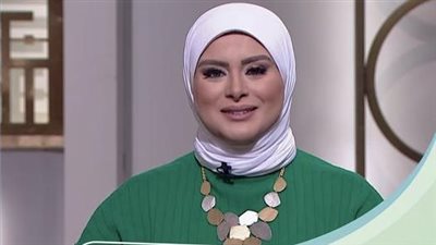 بعد الجدل حول إطلالتها قبل الحج.. لمياء فهمي ترد: “ركزوا في الأهم”