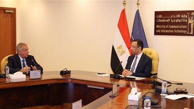  وزير الاتصالات يبحث مع غرفة صناعة تكنولوجيا المعلومات دعم الشركات الناشئة