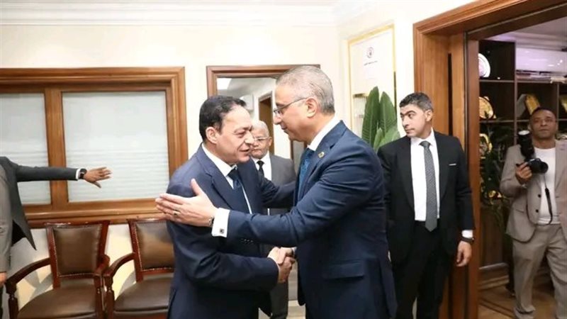 محافظ الجيزة 