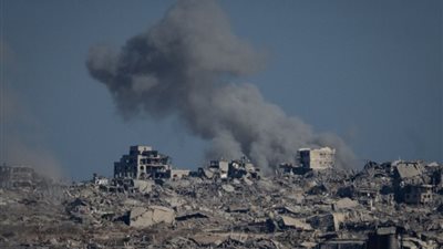 الجيش الإسرائيلي يعلن استهداف قيادات بارزة في حماس وارتفاع حصيلة الشهداء في غزة