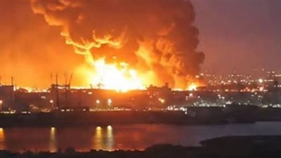 سماع دوي انفجارات وتفعيل الدفاعات الجوية شرق بندر عباس