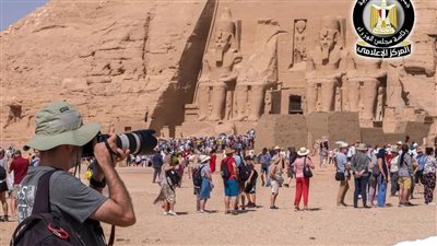 كيف تحولت مصر إلى “مفاجأة السياحة العالمية” في سنوات قليلة؟