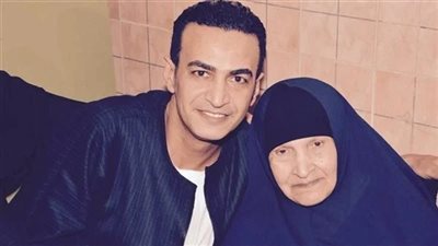 سمسم شهاب يكشف تطورات حالة والدته الصحية بعد بتر ساقها اليمنى