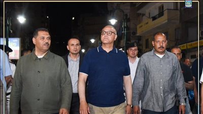 محافظ الإسكندرية يقود حمل بالمنتزه أول ويغلق 11 منشأة مخالفة 