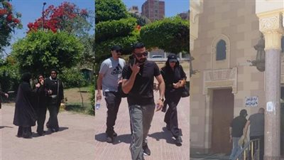 أحمد حلمي يصل مسجد ناصر ببنها لأداء صلاة جنازة والدته وسط دعم من منى زكي