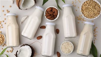 الصحة توضح الفرق بين أنواع الحليب.. واختيار الأنسب حسب حالتك الصحية