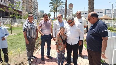 محافظ الدقهلية يتابع حدائق شرق المنصورة ويشدد على استمرار النظافة خلال العيد