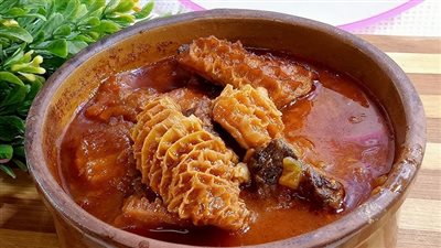 طريقة عمل الكرشة بالصلصة.. أكلة شعبية شهية على مائدة عيد الأضحى