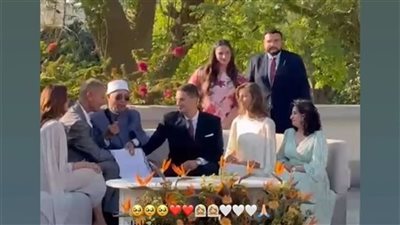 بكلمات مؤثرة.. تامر هجرس يحتفل بعقد قران ابنته: «قرة عيني وقطعة من قلبي»