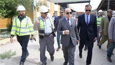 محافظ الغربية يتفقد مصنع تدوير المحلة ويوجه برفع تراكمات المخلفات فورًا