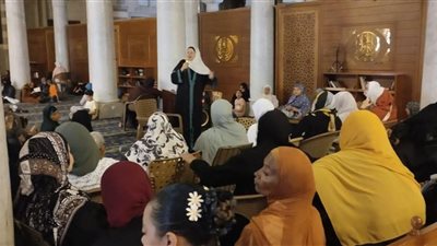  لقاءات دعوية بمسجد السيدة زينب تجمع بين شرح الحديث النبوي ورعاية النشء