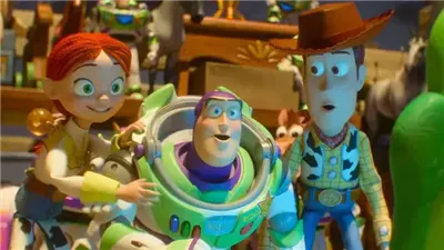 نجوم Toy Story 5 يكشفون تفاصيل الجزء الجديد قبل عرضه عالميا