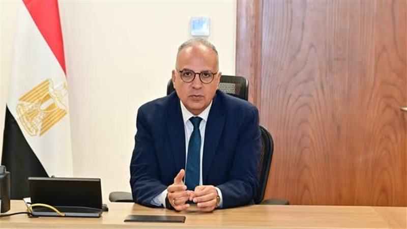 وزير الري 