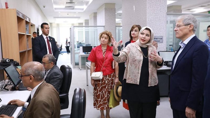 جانب من الزيارة 